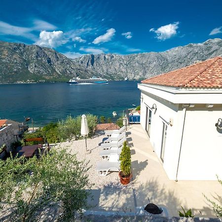 Stoliva Residence With Infinity Pool Kotor Bagian luar foto