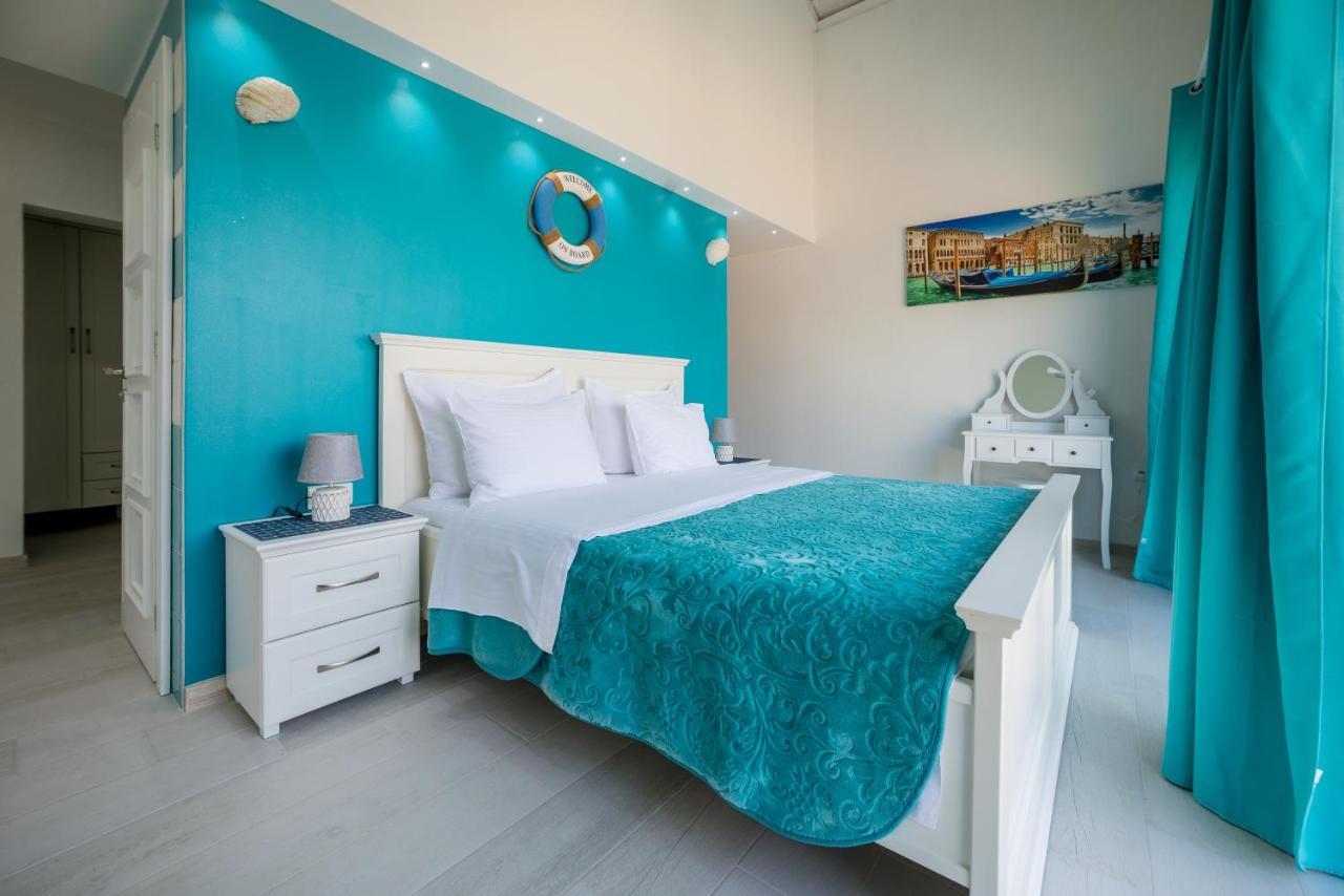 Stoliva Residence With Infinity Pool Kotor Bagian luar foto